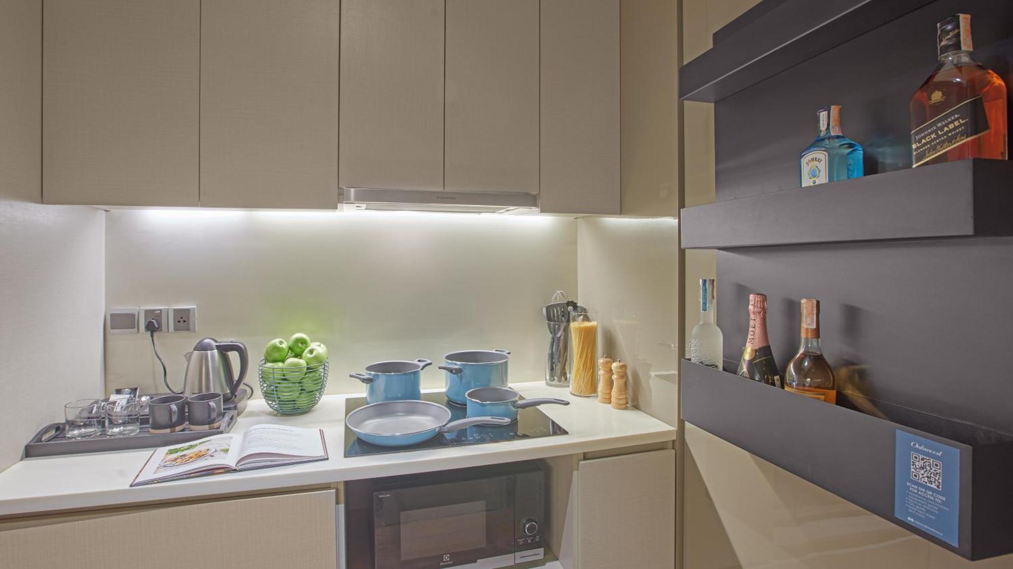 Отель Oakwood Makati Avenue Макати Экстерьер фото
