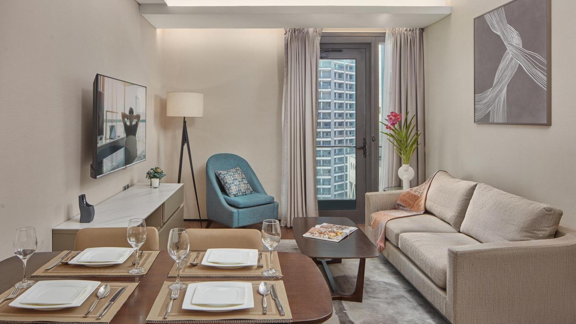 Отель Oakwood Makati Avenue Макати Экстерьер фото